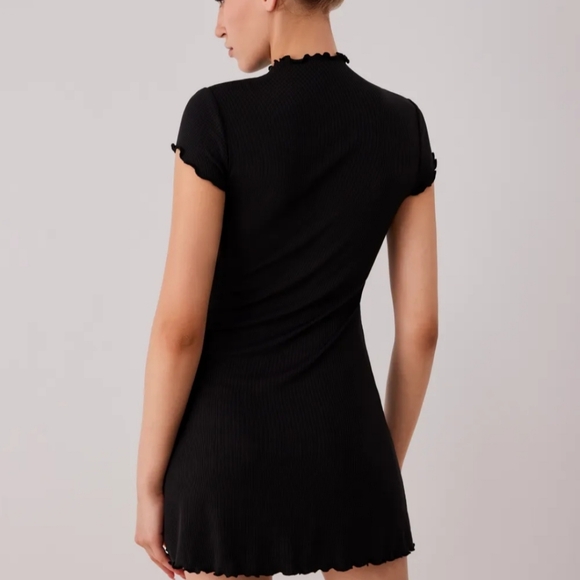 Cider Solid Lettuce Trim Short Dress - Picture 5 of 15